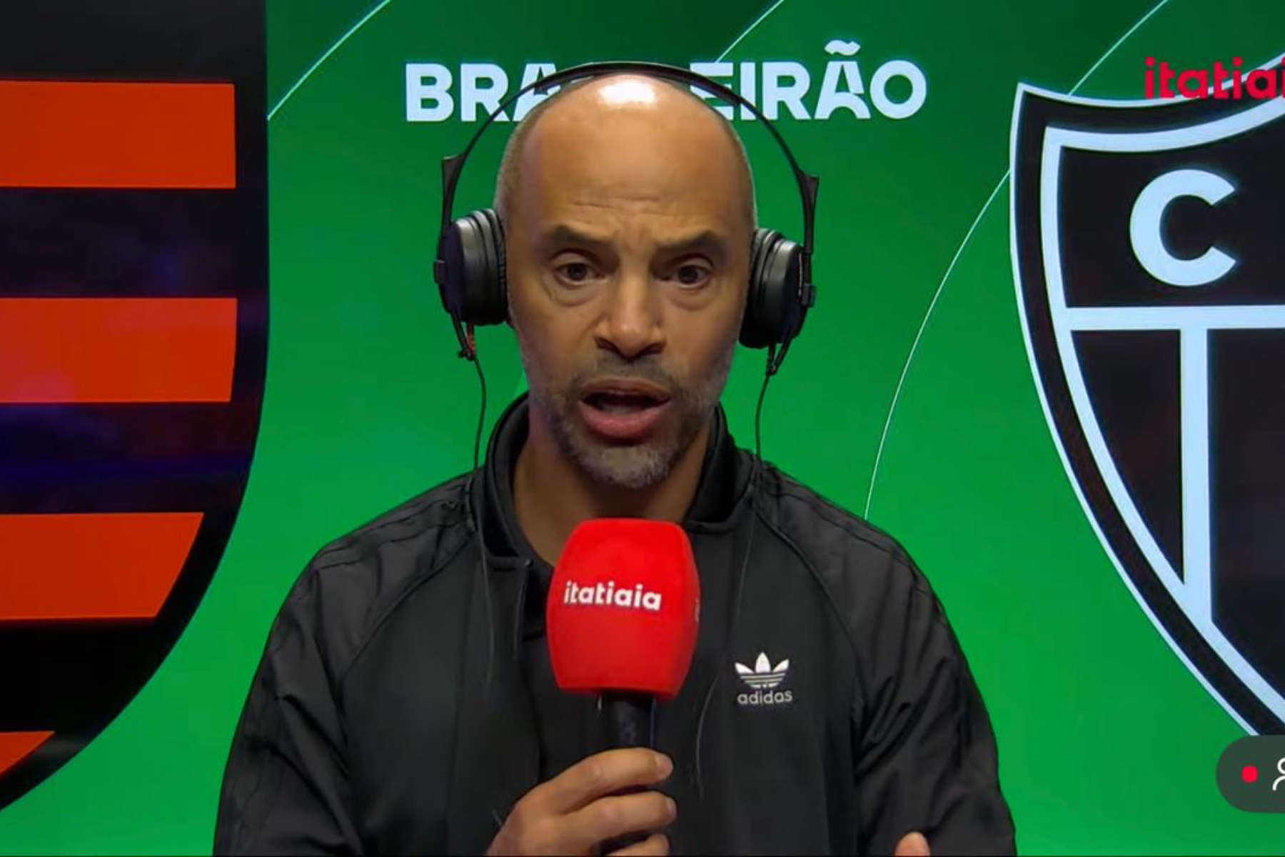 Marques é direto sobre pênalti para o Flamengo contra o Atlético: 'Infantil'