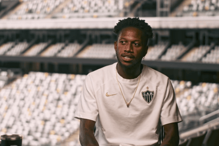 Fred, meia do Atlético, em entrevista à RomárioTV