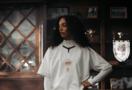 Santos lança coleção de moda inspirada em Pelé e na história do clube; veja imagens