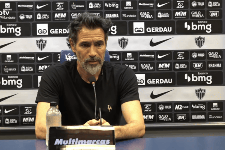 Eduardo Domínguez, técnico do Atlético, em entrevista coletiva no Maracanã