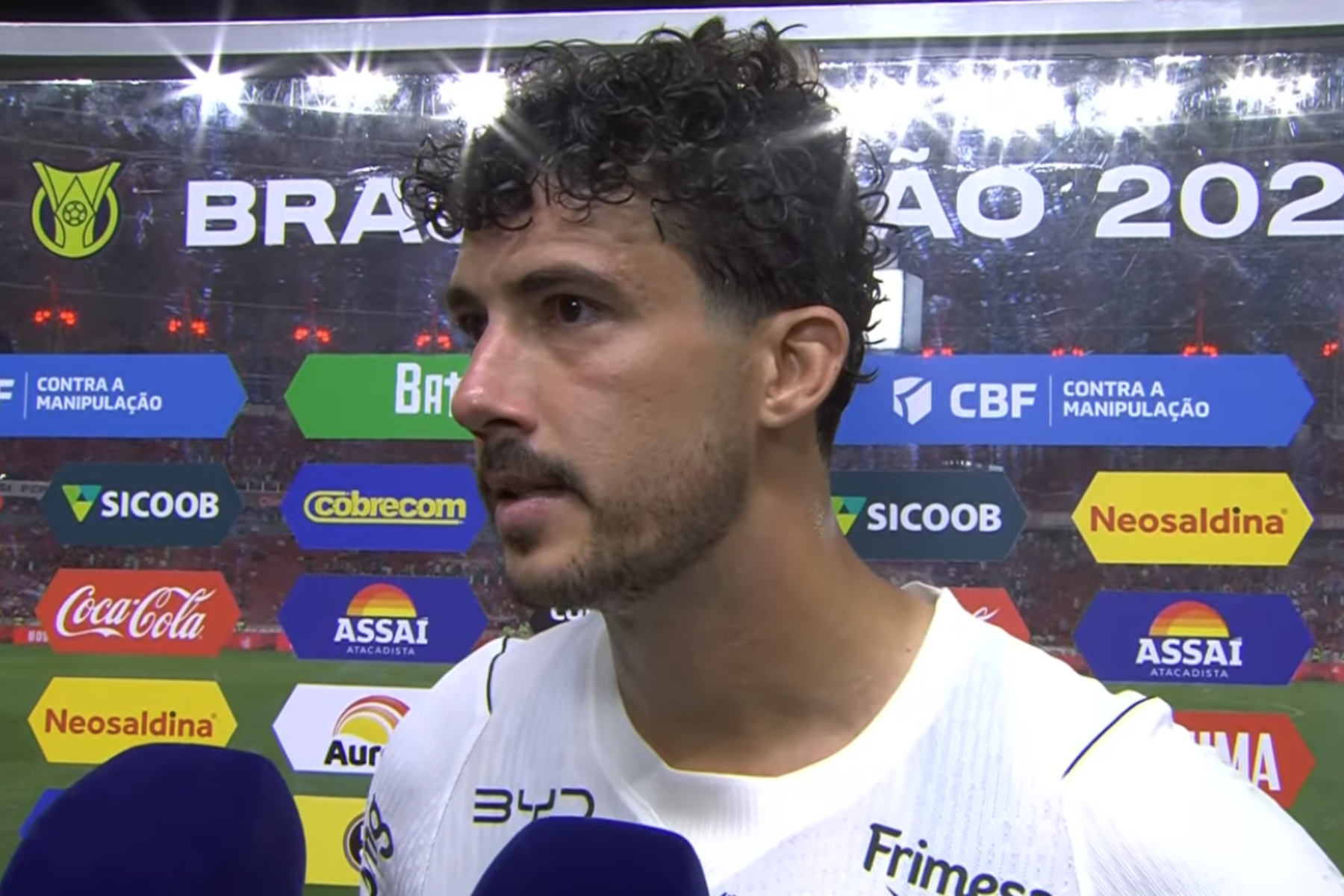 Gustavo Henrique lamenta derrota do Corinthians e projeta clássico: 'Não é desculpa'