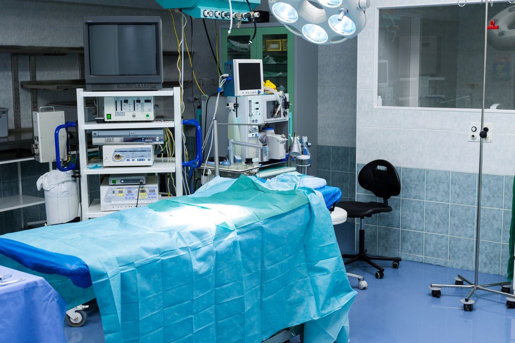 Mulher tem perna errada amputada e processa hospital nos Estados Unidos