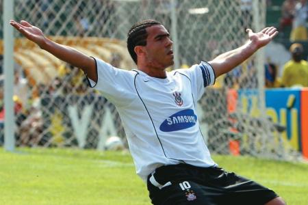 Tévez pelo Corinthians • Arquivo Corinthians