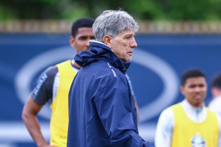 Renato Gaúcho em treino do Grêmio • Lucas Uebel/Grêmio