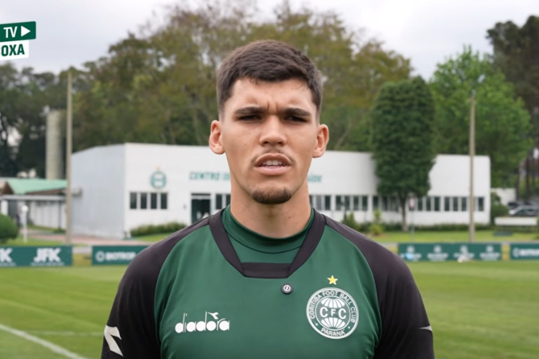 Goleiro da Seleção, Morisco é direto sobre desafio do Coritiba contra o Atlético