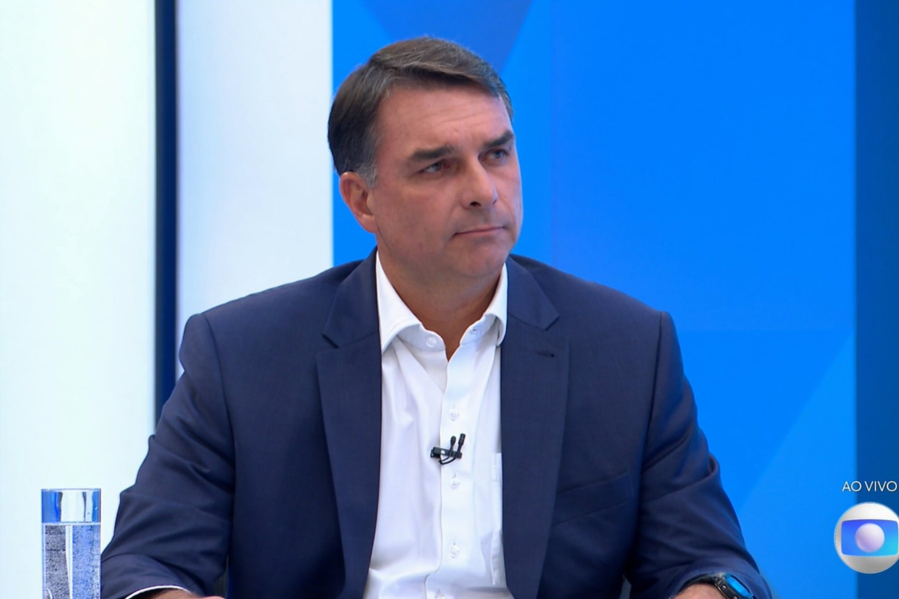 Flávio não descarta cargo para Jair Bolsonaro e diz que Eduardo não será chanceler caso seja eleito