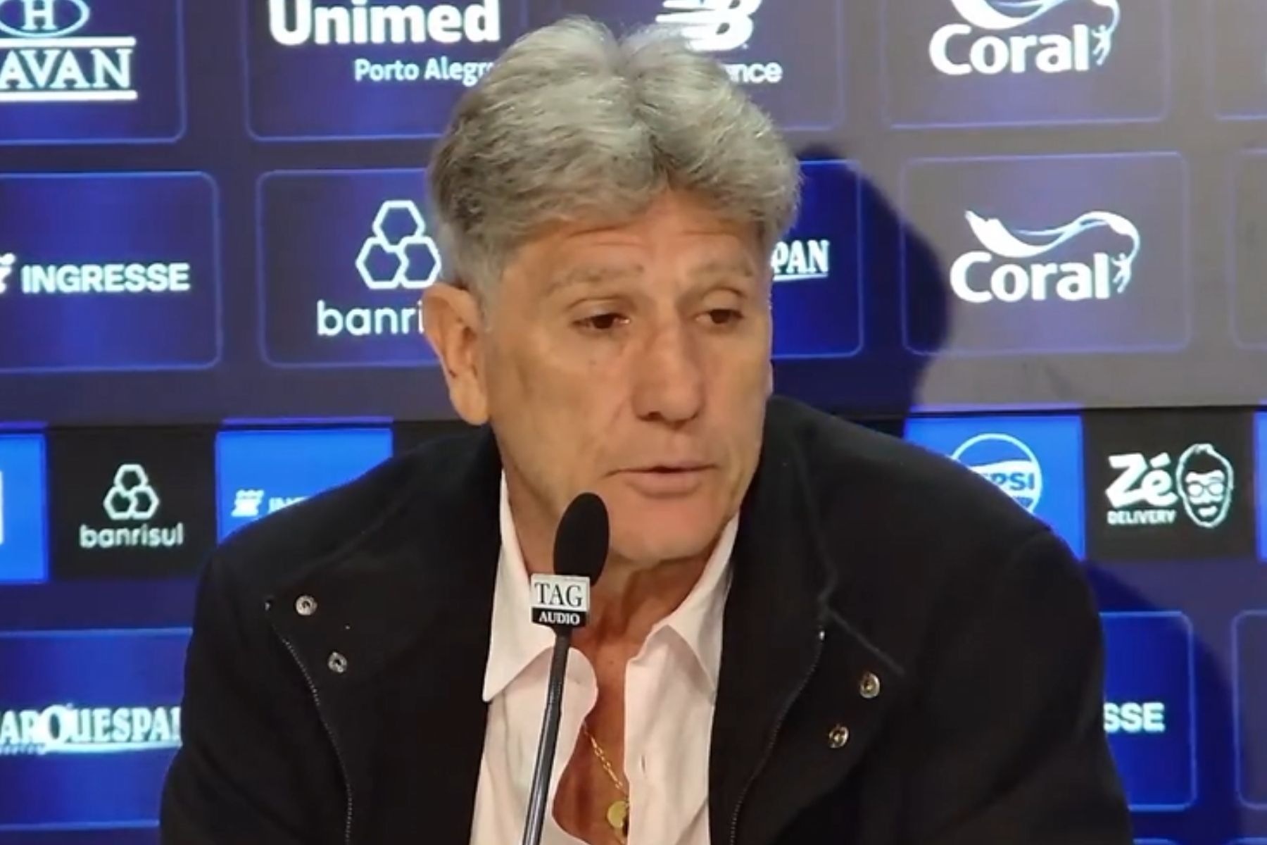 Técnico do Grêmio, Renato Gaúcho rasga elogios ao Cruzeiro e enaltece dupla