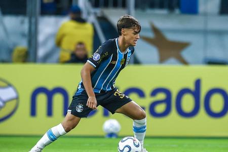 Tiaguinho em ação pelo Grêmio na Sul-Americana • Lucas Uebel/Grêmio