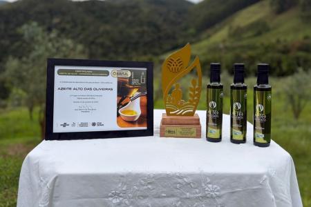 Azeite Alto das Oliveiras premiado na categoria "Monovarietal" do Prêmio Brasil Artesanal 2026 da CNA • Arquivo/ Imagem cedida