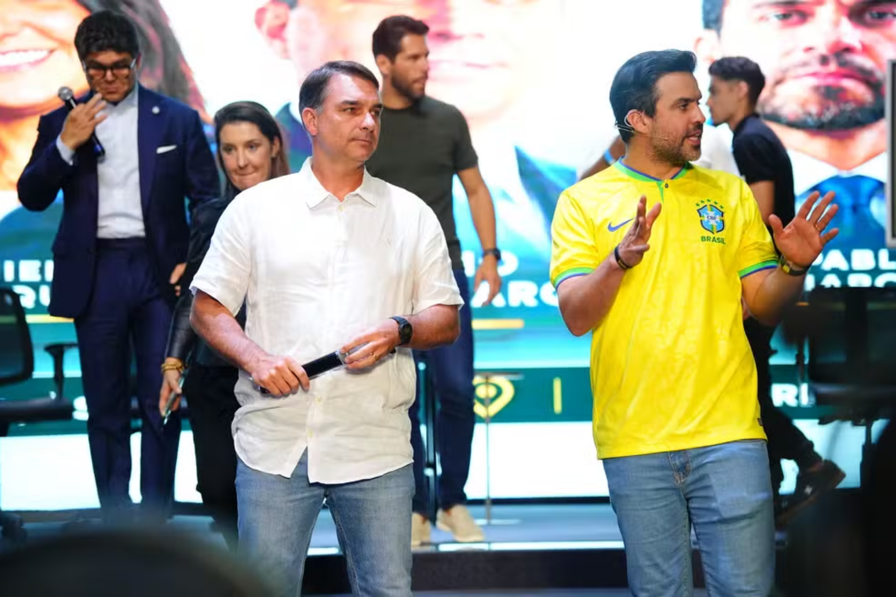 Marçal condiciona abertura de sigilos de Flávio à divulgação de gastos e registros de visitas a Lula