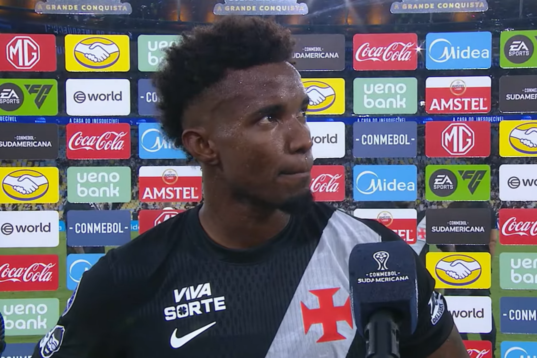 Thiago Mendes pede desculpas à torcida do Vasco após eliminação para o Boca