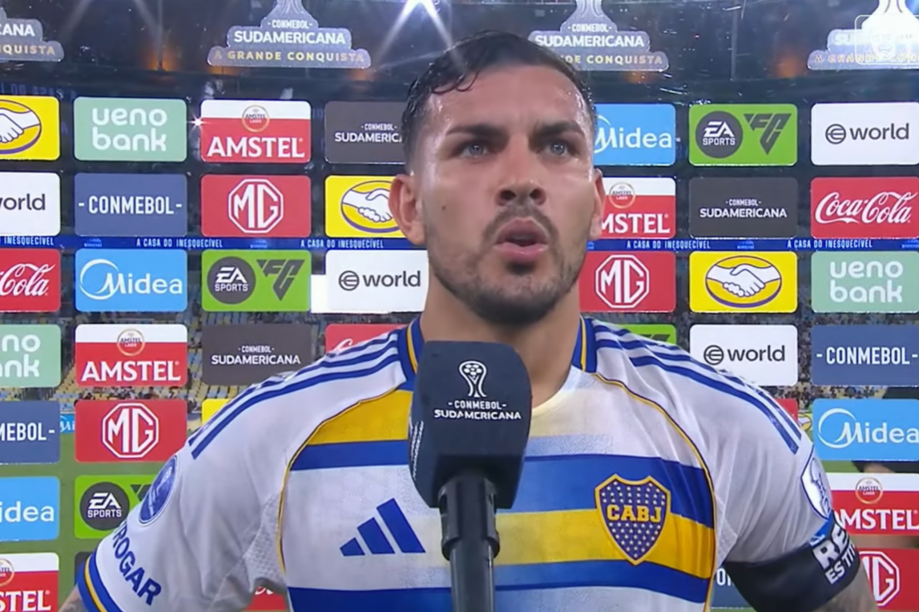 Campeão pela Argentina no Maracanã, Paredes provoca após eliminar Vasco: ‘Em casa’