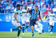 Coritiba precisa quebrar tabu histórico contra Grêmio para se recuperar no Brasileiro