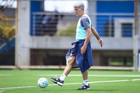 Renato Gaúcho em treino do Grêmio • Lucas Uebel/Grêmio