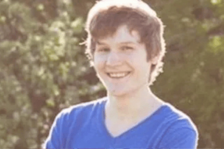 Influenciador alemão de 30 anos morre durante transmissão ao vivo