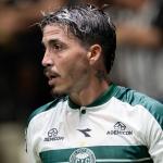 Diretor do Coritiba admite falta de conversas por renovações, e atletas podem sair 'de graça'