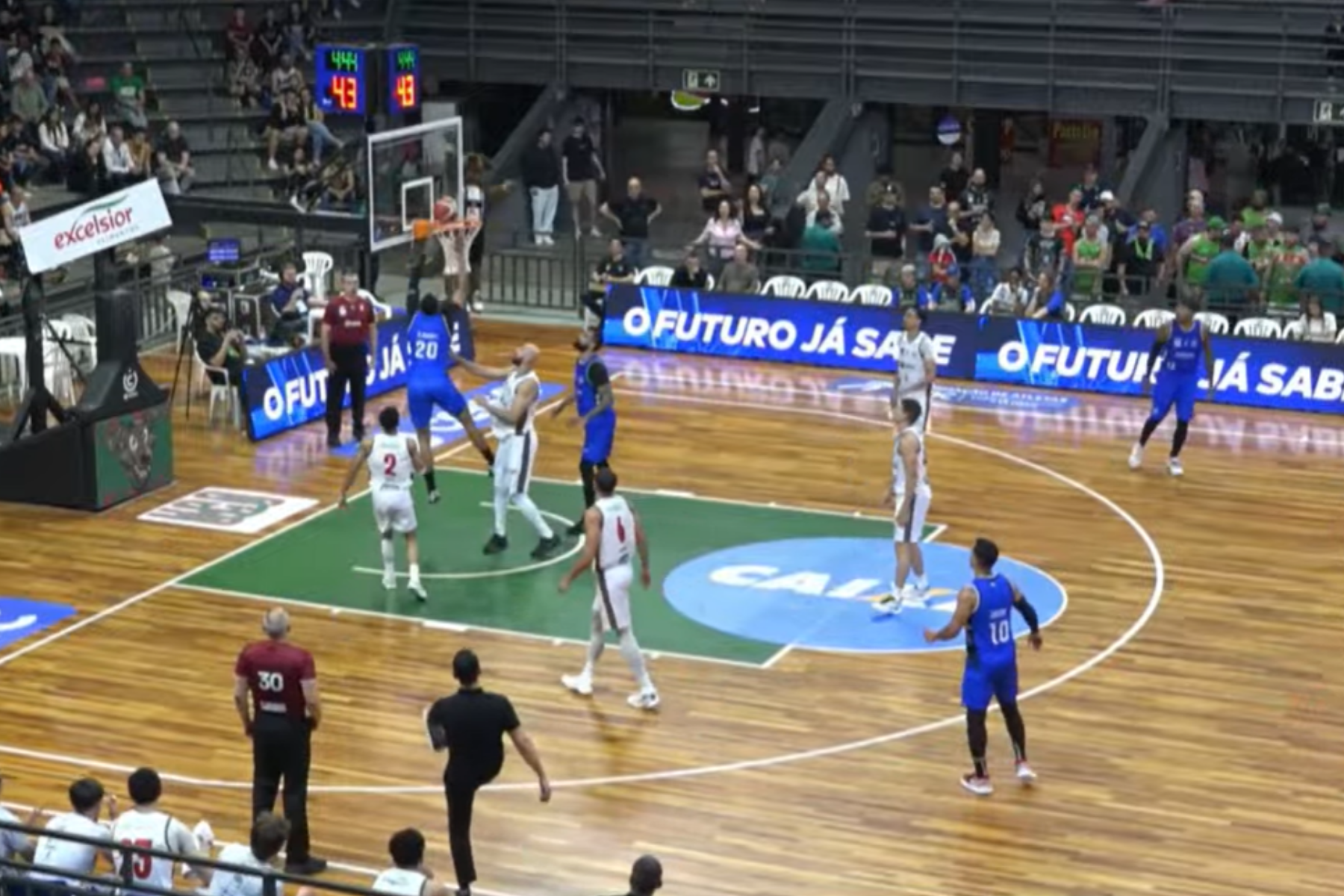 Minas ‘deslancha’ no terceiro quarto, vence União Corinthians e mantém 100% no NBB