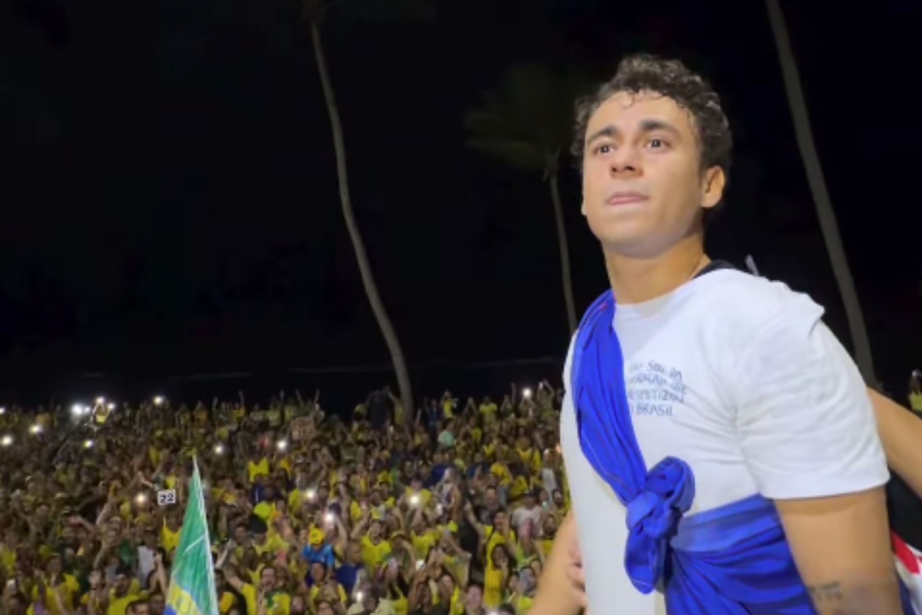 ‘Bloquinho 22’: Nikolas Ferreira participa de mobilização em apoio a Flávio em Pernambuco