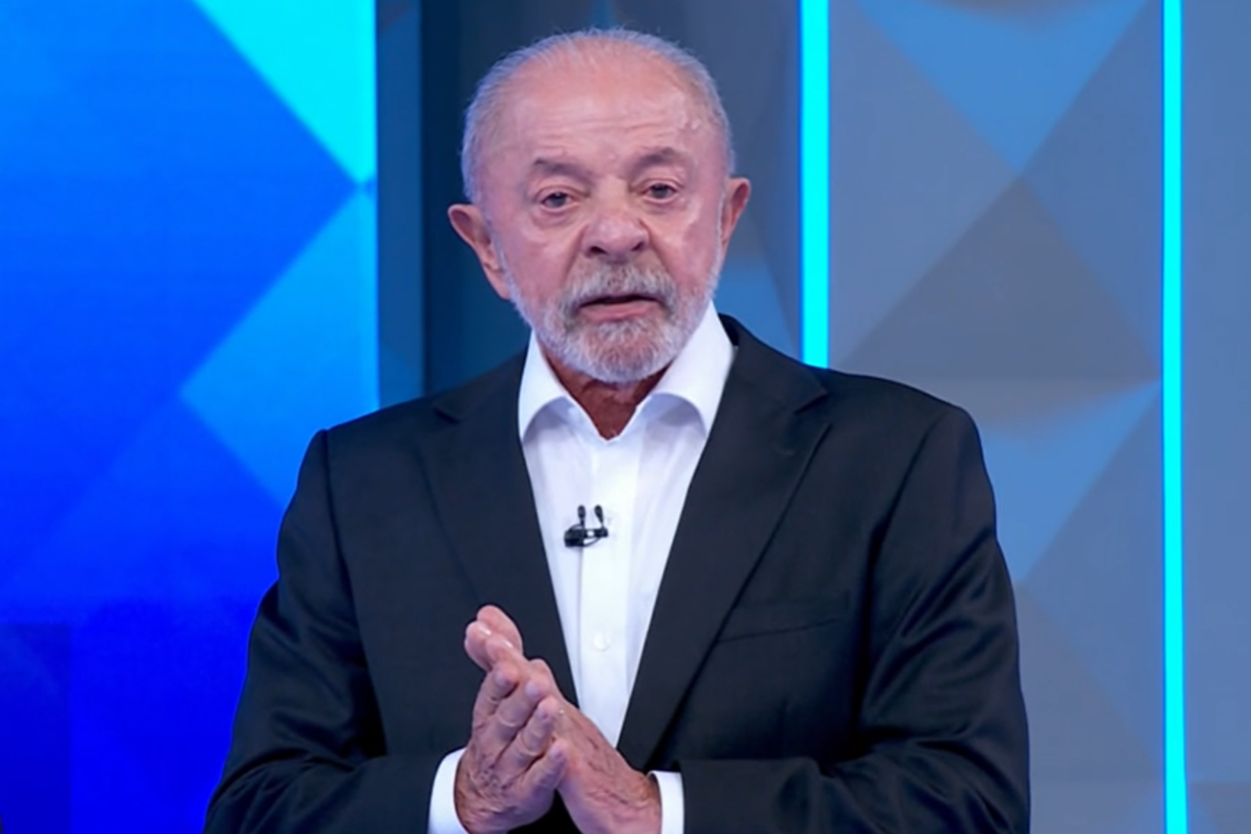 Lula afirma que Flávio é 'granfino que nunca trabalhou na vida' após ter sido chamado de 'nove dedos'