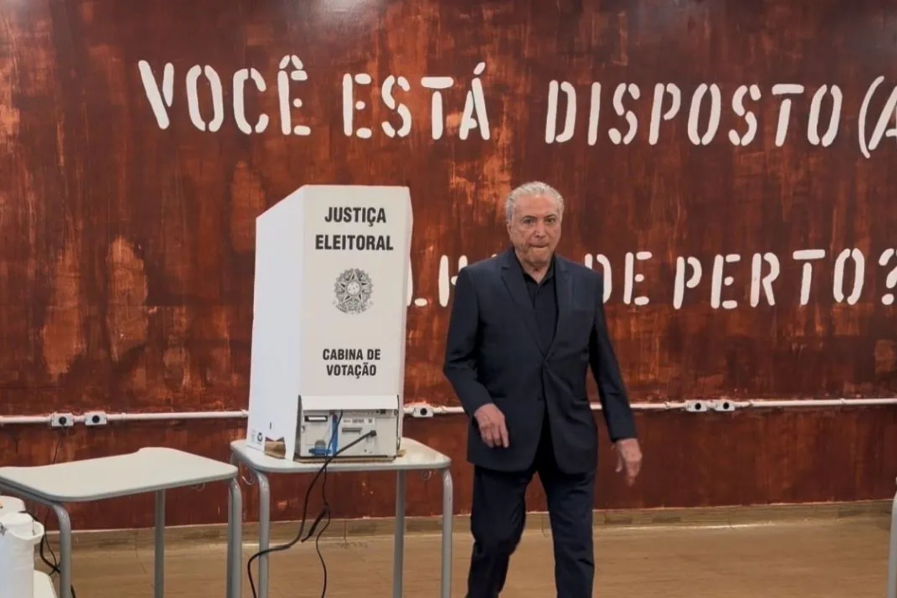 Eleições 2026: ex-presidente Michel Temer vota em SP e prega 'pacificação do país'