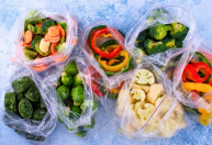 Os alimentos perdem seus nutrientes quando os congelamos?