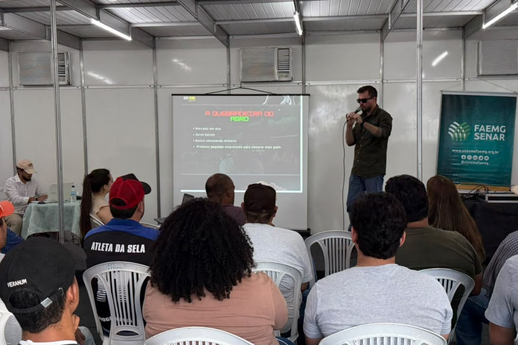 Na FEAGRO, João Sebba analisa o ‘Jogo do Mercado’ e alerta pecuaristas para os desafios do setor
