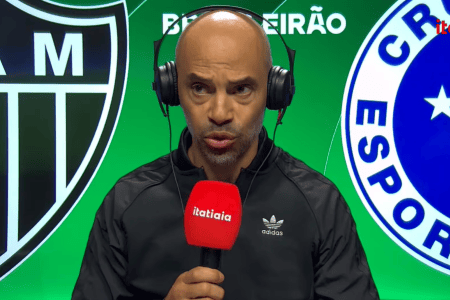 Marques, ex-atacante e ídolo do Atlético, e comentarista da Itatiaia