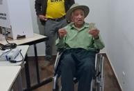 Exemplo de cidadania: aos 107 anos, eleitor percorre 70 km para votar em Piau-MG