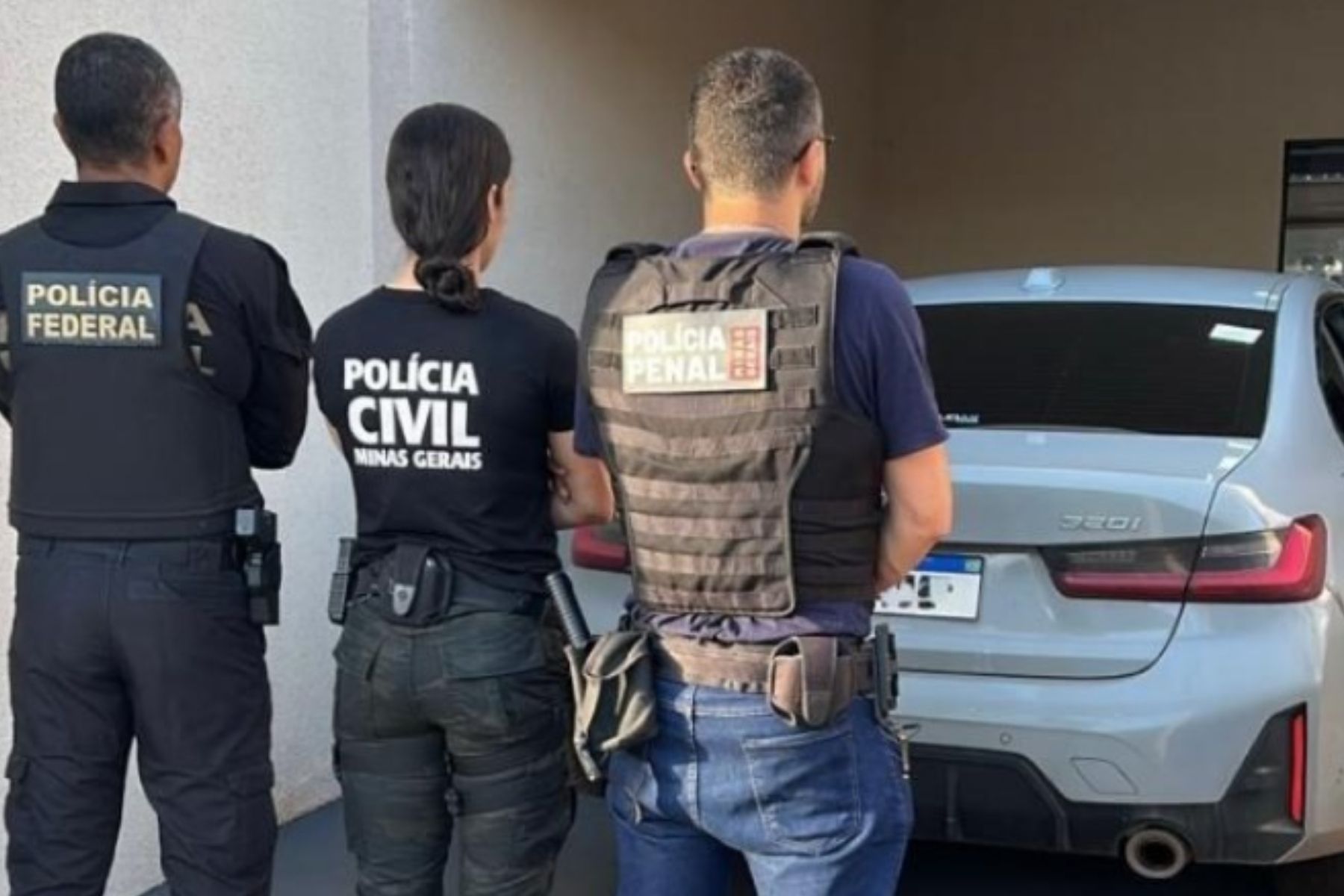 Operação mira tráfico internacional de drogas e lavagem de dinheiro; mandados são cumpridos em MG e outros três estados