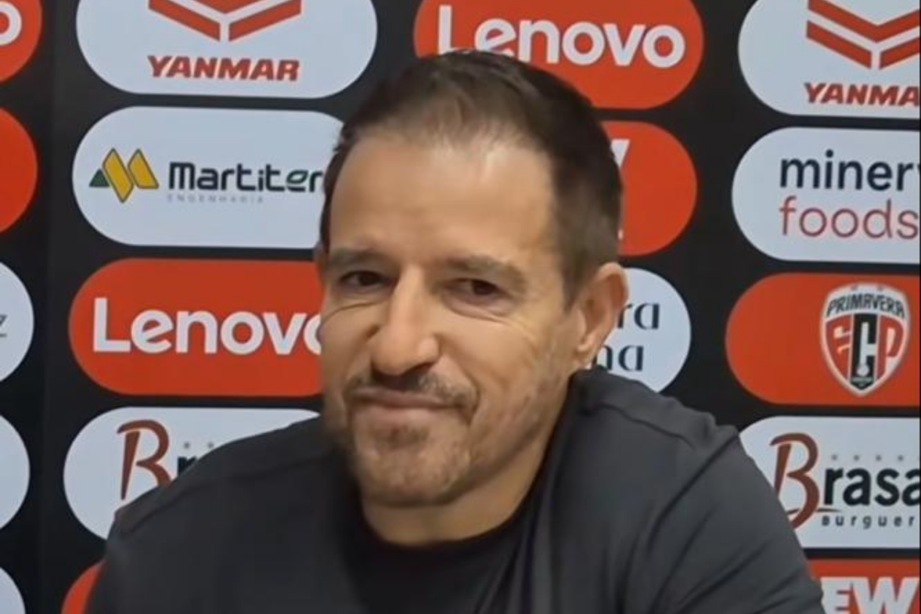 Ex-técnico da Seleção Brasileira é anunciado por clube da Série D