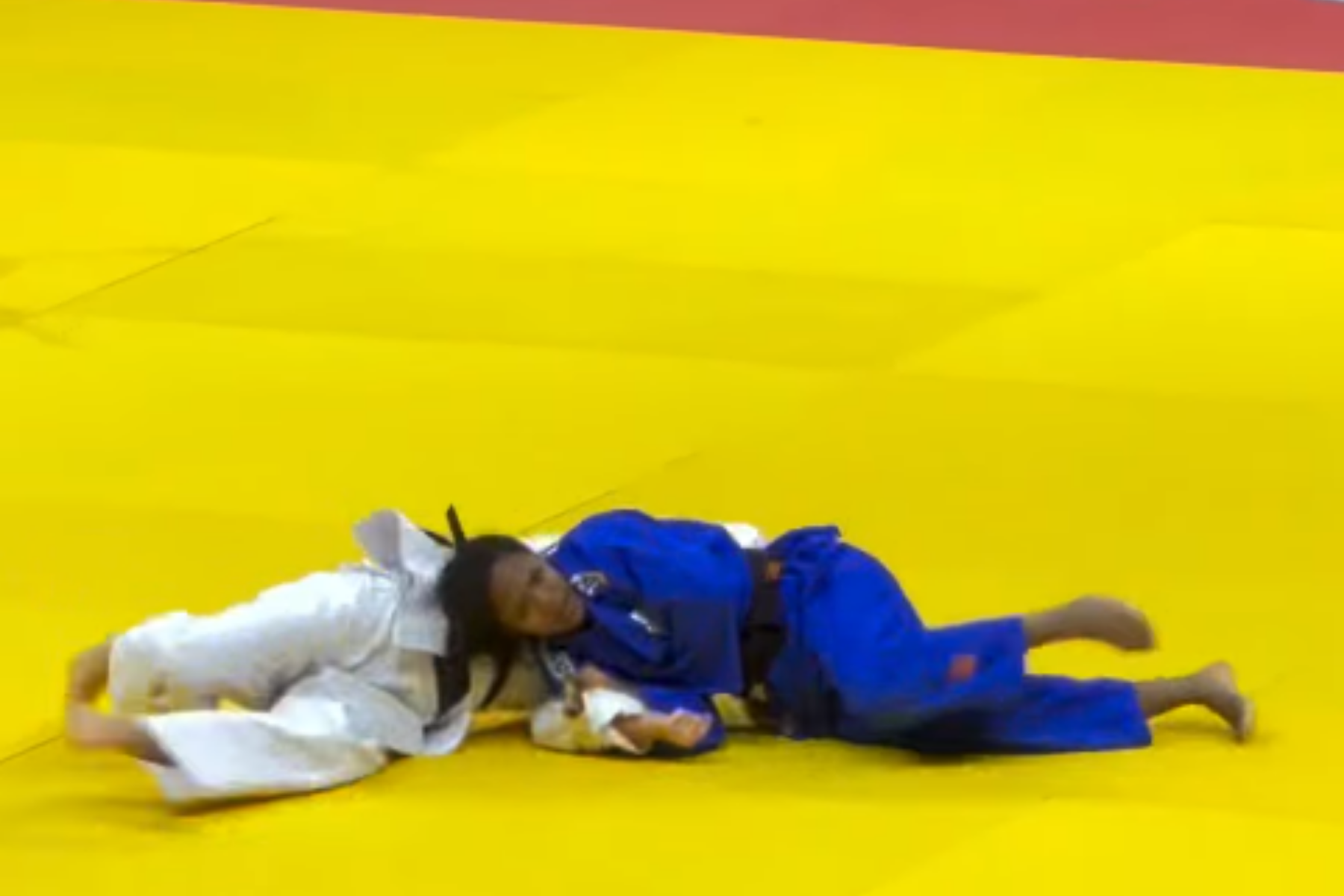 Nauana Silva vence sueca e garante briga por medalha no Mundial de Judô