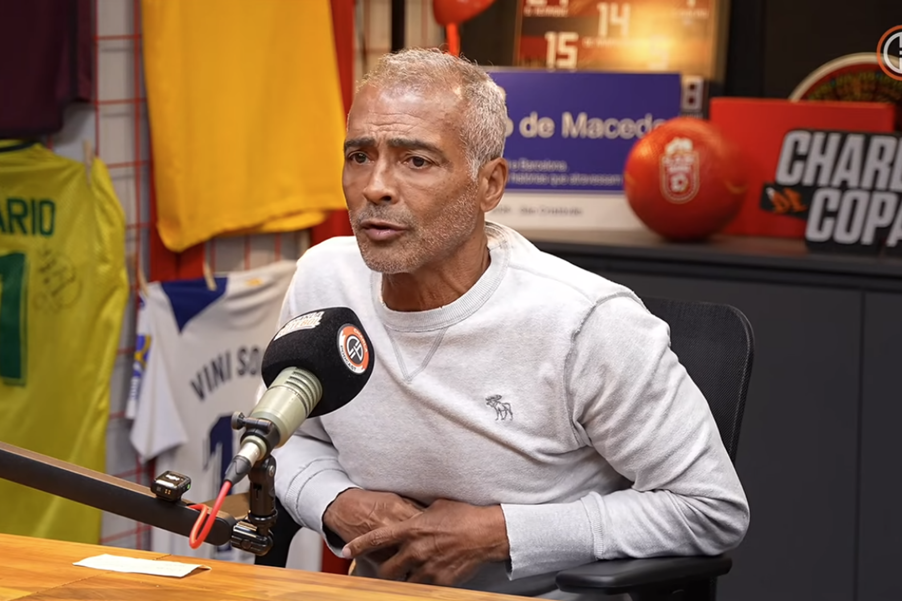 Romário se encanta com Arena MRV e torcida do Atlético: 'Um dos maiores times do mundo'