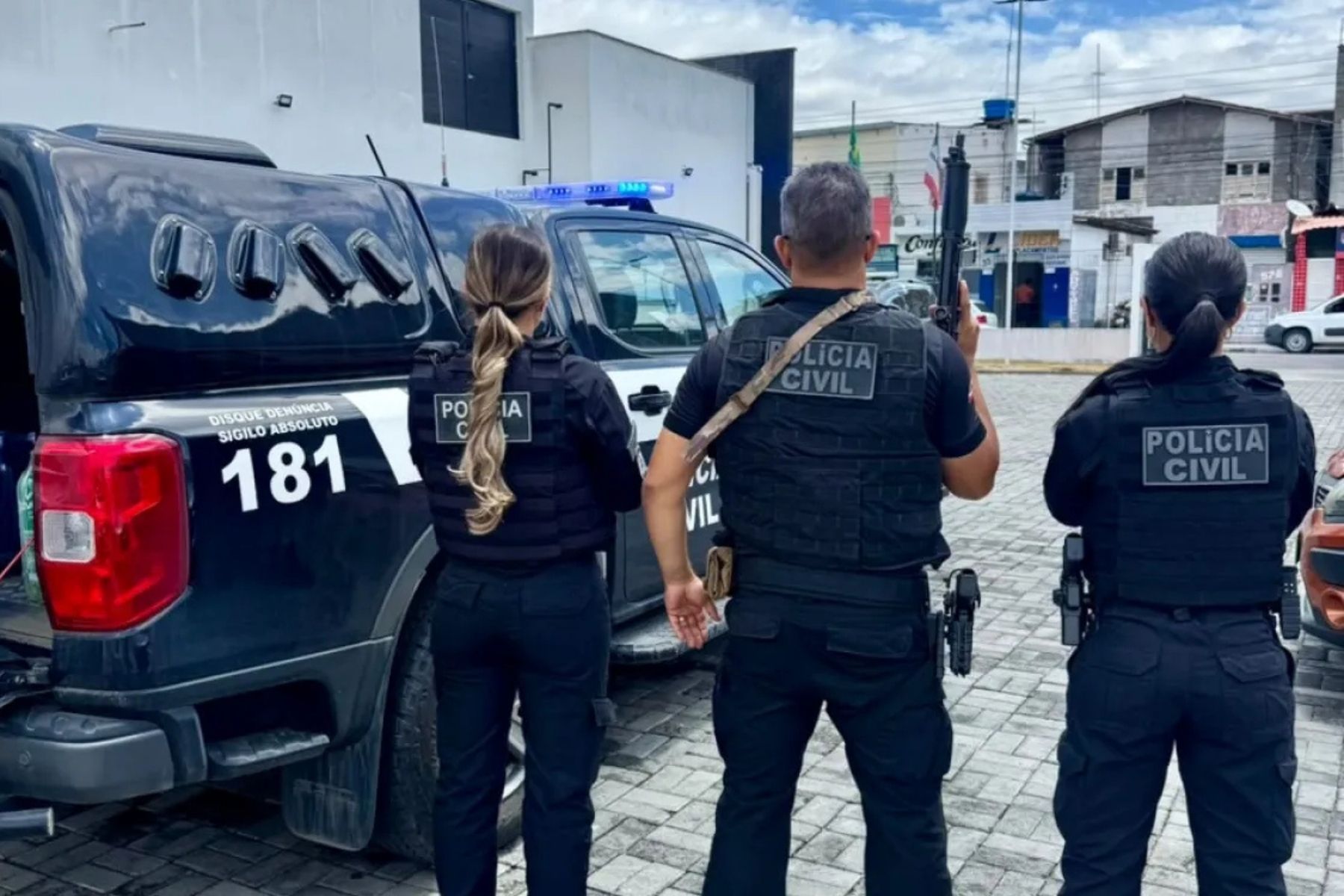 Em férias, policial civil de São Paulo é suspeito de matar amigo a tiros em Arraial d'Ajuda, na Bahia