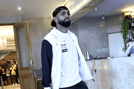 Gabigol, ídolo do Flamengo, está emprestado ao Santos pelo Cruzeiro