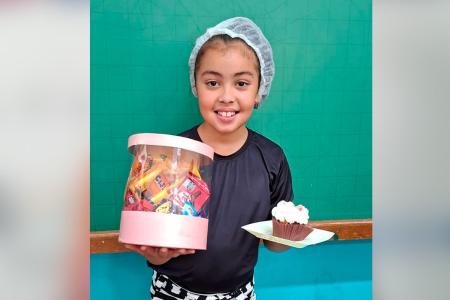 Lorena Dias Barbosa, 9 anos Centro de Convivência Igrejinha Cupcake: Cupcake dos Minions • JF Saborzinho/Divulgação
