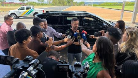 Deputado André Janones (Avante-MG) visita o Palácio do Planalto para se reunir com o presidente Lula nesta quinta-feira (29)