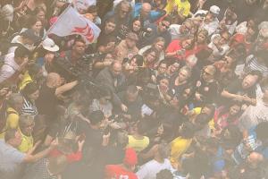 Após quadro de arritmia pós-debate, Janones recebe alta: 'Estou de volta à ativa'