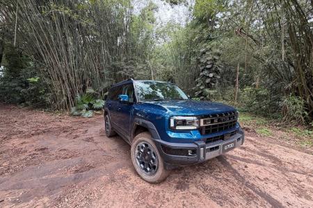 Jetour G700 chega com versões de cinco e seis lugares e preço alcança meio milhão