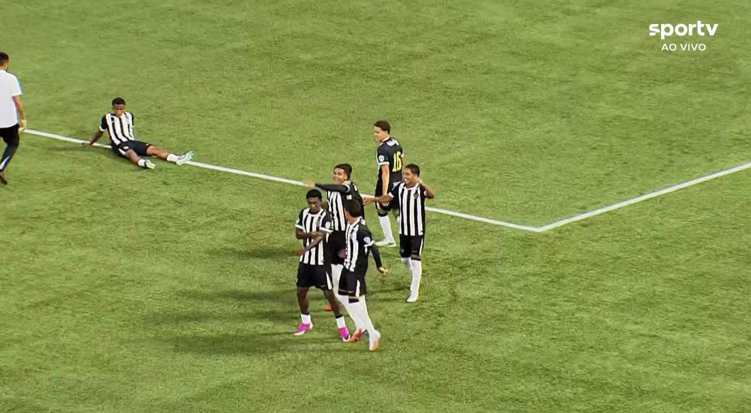 Atlético perde para o Palmeiras, mas avança às semis do Brasileiro Sub-17