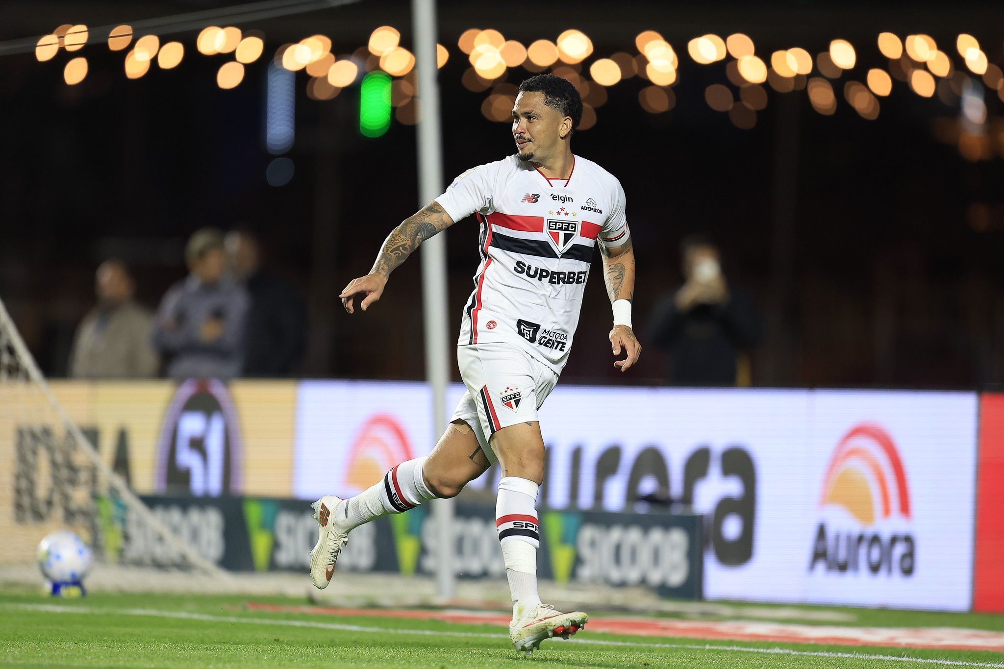 São Paulo corre risco de ter cinco novos desfalques por lesões contra Cruzeiro