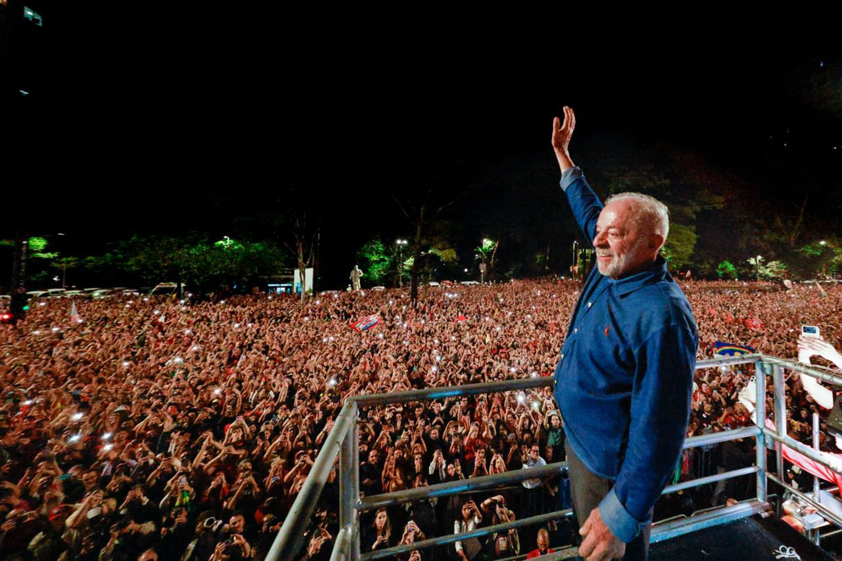 Como lideranças políticas de Minas se posicionaram sobre vitória de Lula nas eleições