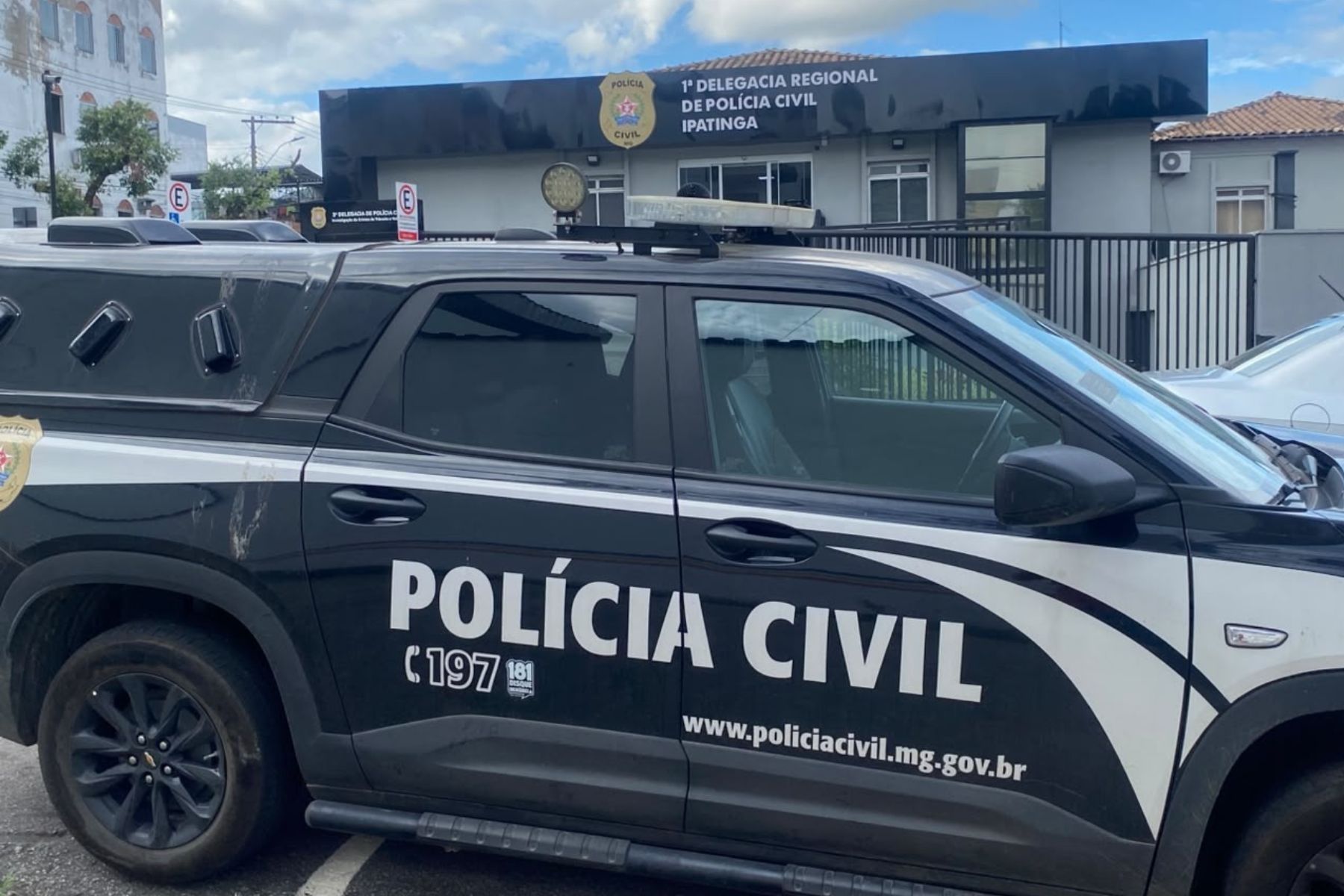 Homem é preso após atrair mulher em Ipatinga com falsa oferta de emprego para cometer estupro