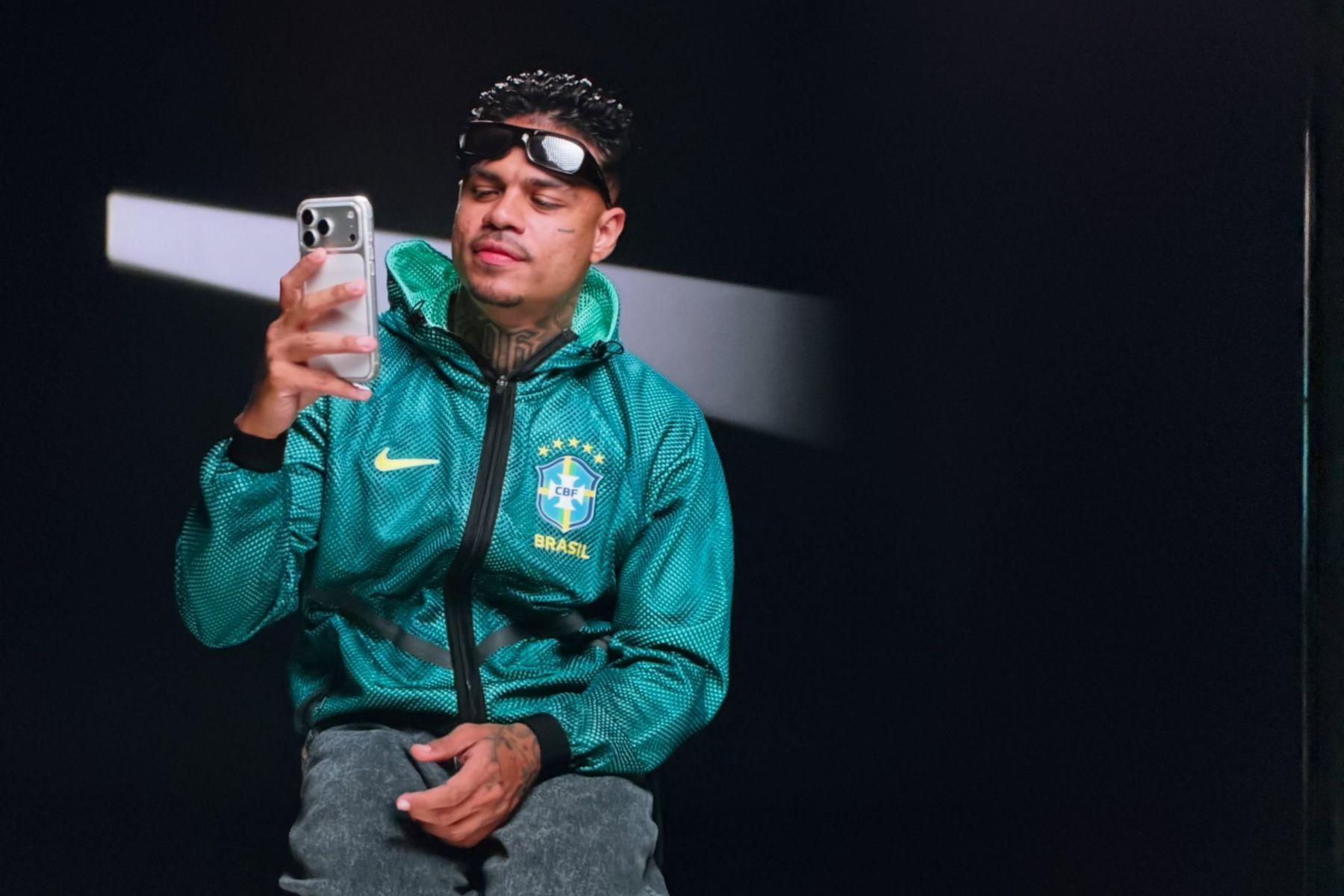 Mc Cabelinho se pronuncia após vídeo ser derrubado pela Meta