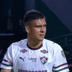Fluminense perde zagueiro titular no primeiro tempo contra o Palmeiras