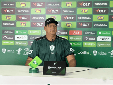 Moacir Júnior é apresentado pelo América