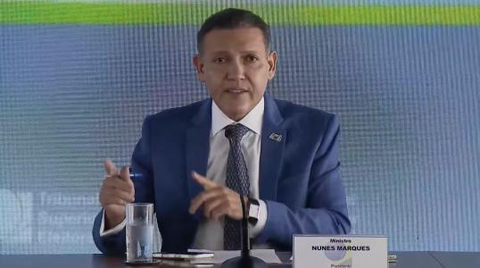 Kassio Nunes Marques em entrevista coletiva no início da tarde deste domingo (4)