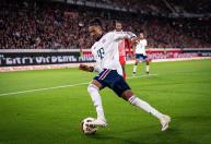 Bayern vence Freiburg e mantém liderança invicta na Bundesliga