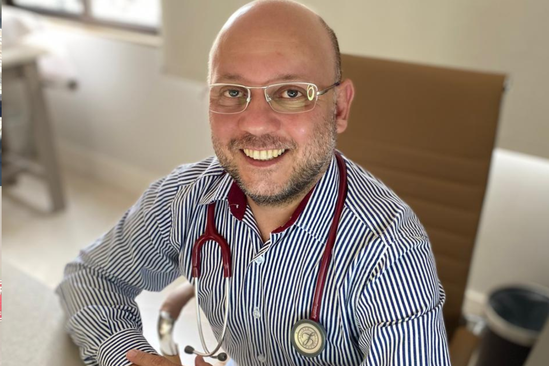Eduardo Ayres - Reumatologia Avançada com Foco em Estilo de Vida