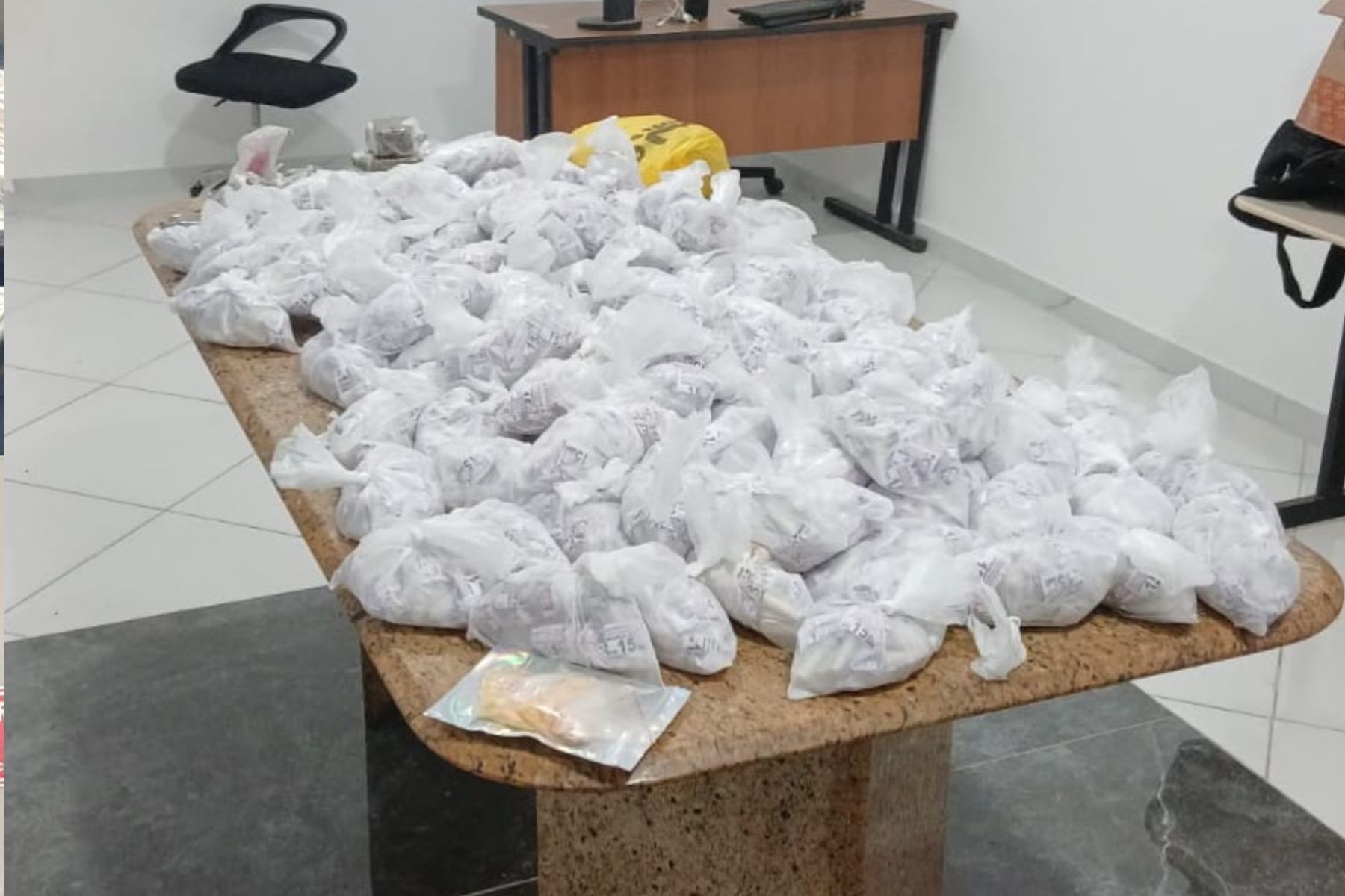 Operação termina com suspeitos presos após perseguição na Zona da Mata