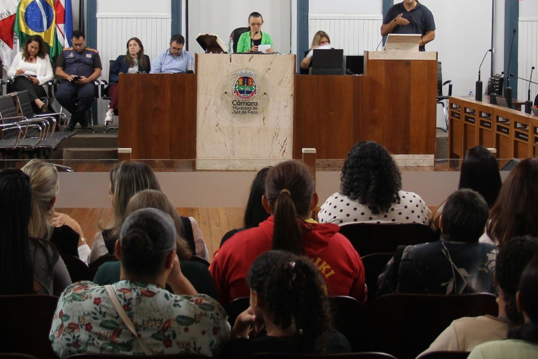 Prefeitura atualiza situação de escolas interditadas por causa da chuva em Juiz de Fora